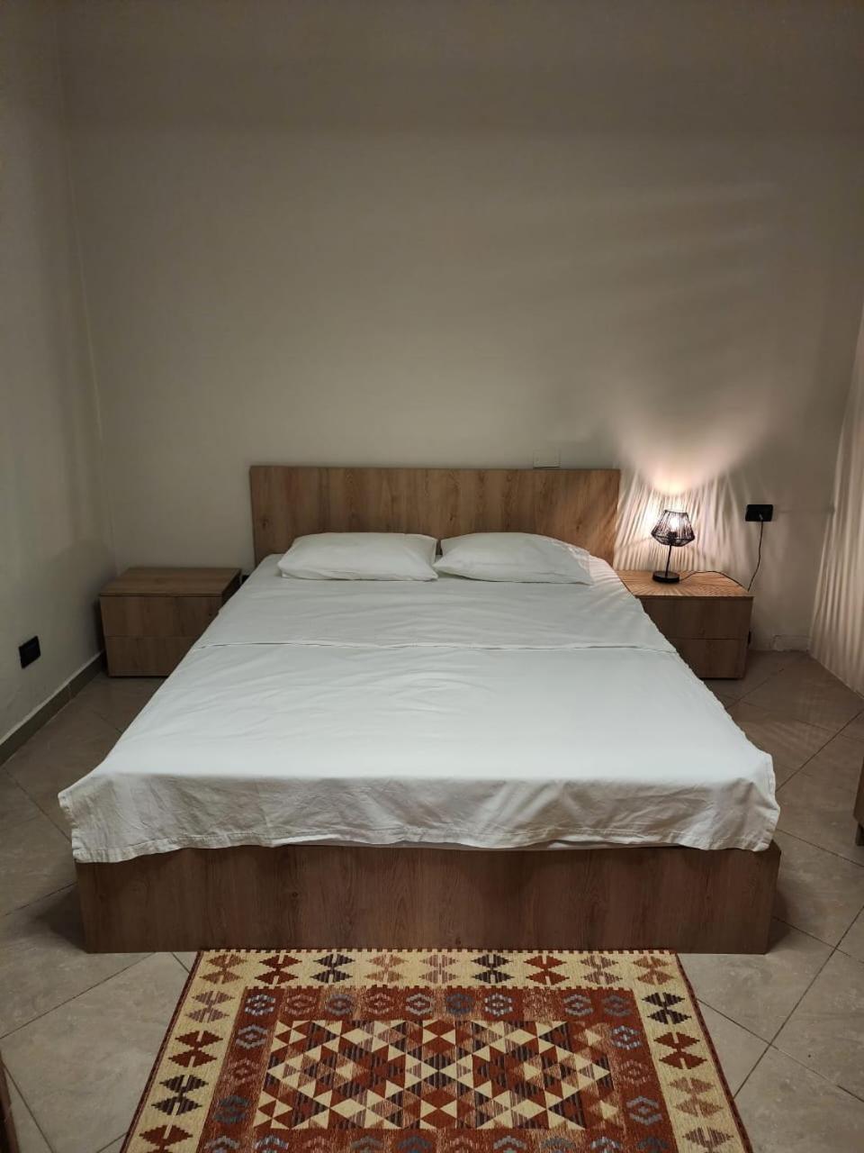 Vila 29A Тирана Екстериор снимка
