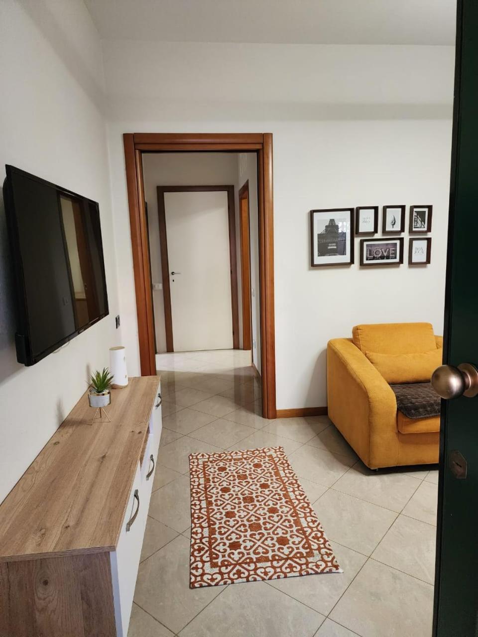 Vila 29A Тирана Екстериор снимка