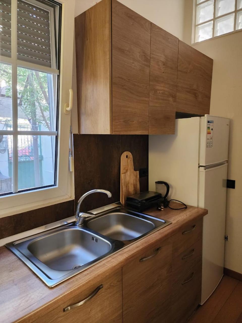 Vila 29A Тирана Екстериор снимка
